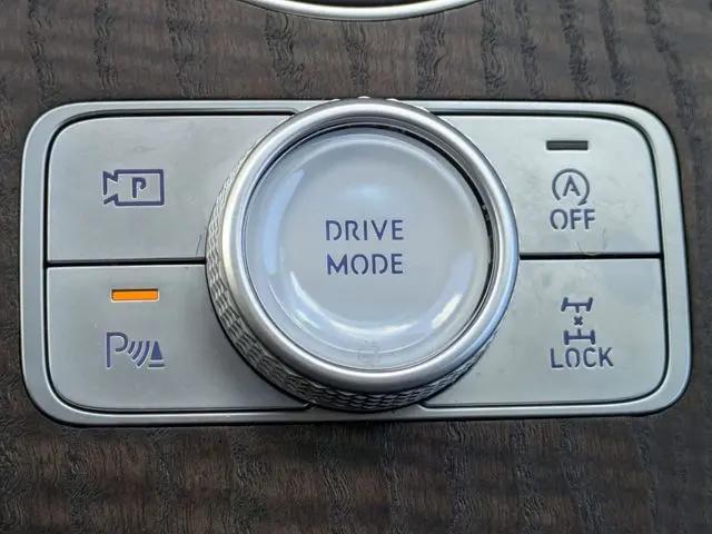 2025 Genesis GV80 2.5T Select AWD