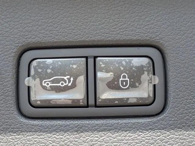 2025 Genesis GV80 2.5T Select AWD