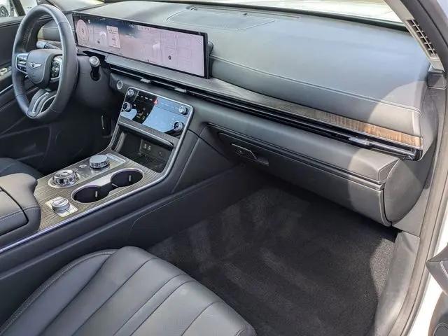 2025 Genesis GV80 2.5T Select AWD