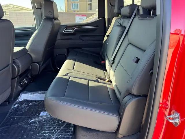 2025 Chevrolet Silverado 1500 4WD Crew Cab Standard Bed LT