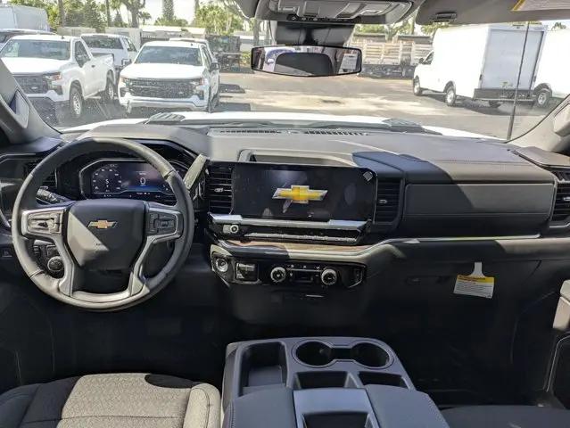 2025 Chevrolet Silverado 3500HD 4WD Crew Cab Long Bed LT