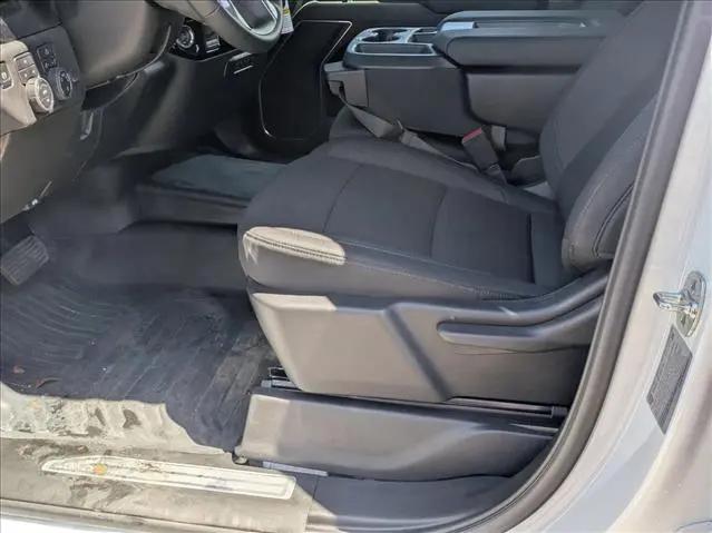 2025 Chevrolet Silverado 3500HD 4WD Crew Cab Long Bed LT