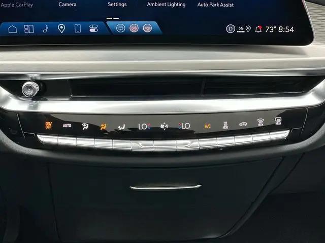 2025 Cadillac iQ Sport w/1SF