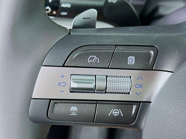 2025 Hyundai Kona SEL Convenience - Photo 14