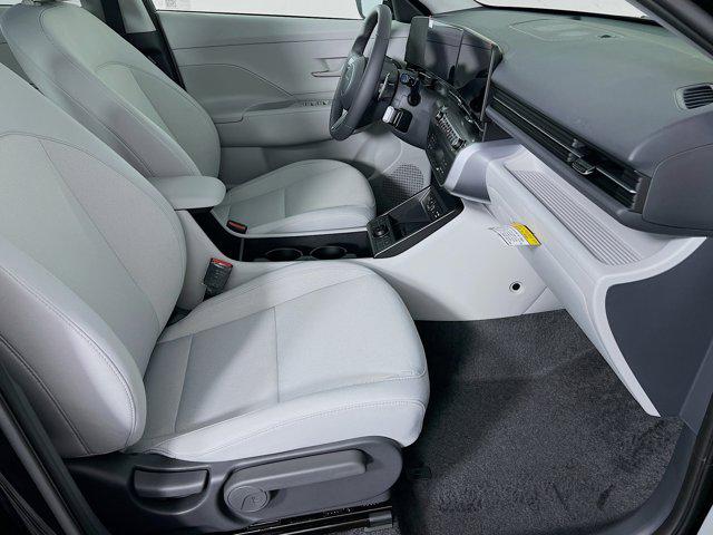 2025 Hyundai Kona SEL Convenience - Photo 22