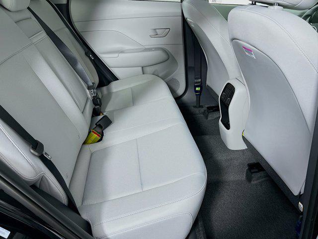 2025 Hyundai Kona SEL Convenience - Photo 23