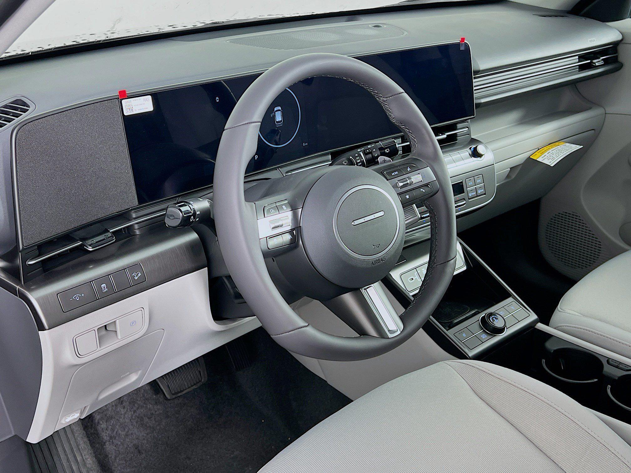2025 Hyundai Kona SEL Convenience - Photo 6