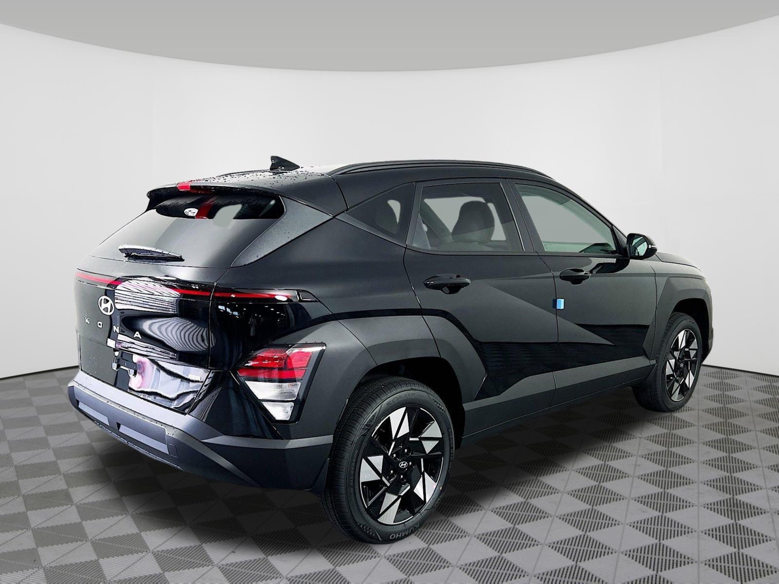 2025 Hyundai Kona SEL Convenience - Photo 29