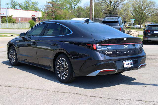 2025 Hyundai Sonata Hybrid SEL