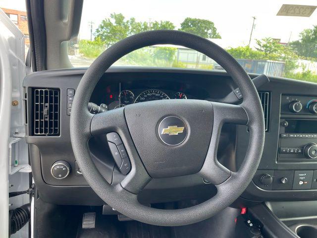 2025 Chevrolet Express Cutaway Work Van