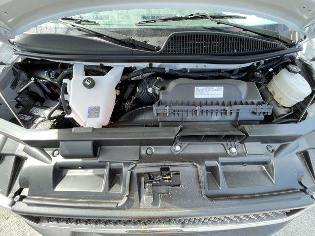 2025 Chevrolet Express Cutaway Work Van