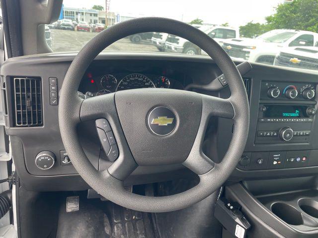 2025 Chevrolet Express Cutaway Work Van