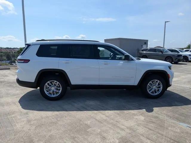 2025 Jeep Grand Cherokee L Laredo X 4x2
