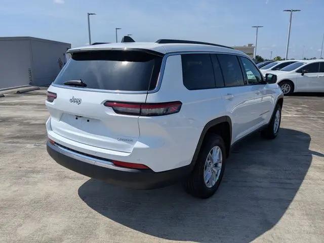 2025 Jeep Grand Cherokee L Laredo X 4x2