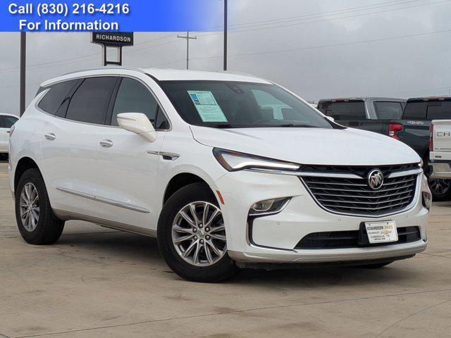 2024 Buick Enclave Premium AWD for sale in Floresville, TX