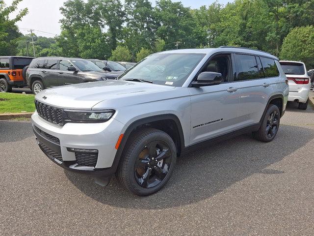 2025 Jeep Grand Cherokee L Limited 4x4