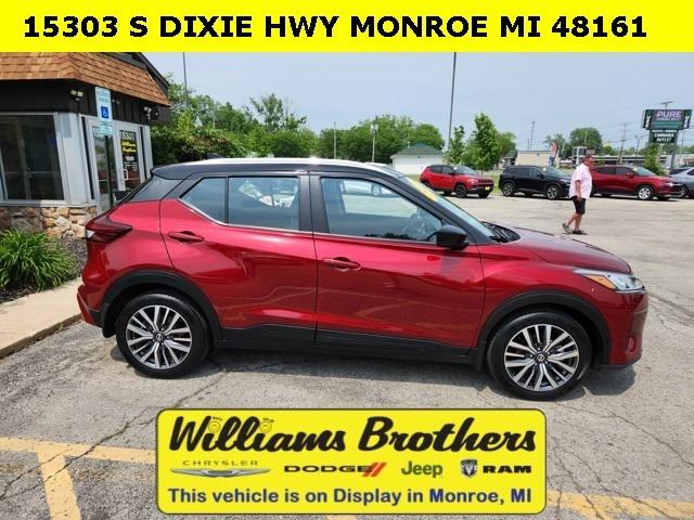 2021 Nissan Kicks SV Xtronic CVT