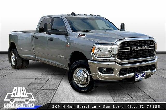 2022 RAM 3500 Lone Star Crew Cab 4x4 8 Box
