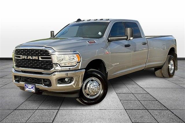 2022 RAM 3500 Lone Star Crew Cab 4x4 8 Box