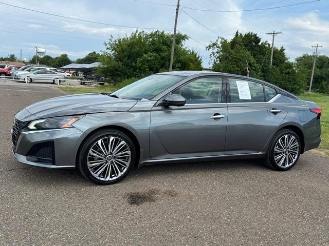 2023 Nissan Altima SL Intelligent AWD