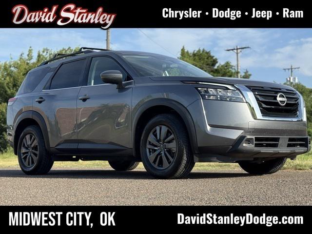 2022 Nissan Pathfinder SV 4WD