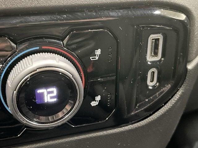 2023 Chevrolet Silverado 1500 4WD Crew Cab Standard Bed LT