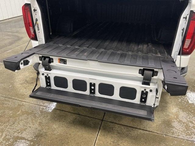 2023 GMC Sierra 1500 4WD Crew Cab Short Box SLT
