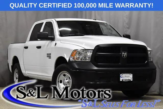 2022 RAM 1500 Classic Tradesman Crew Cab 4x4 57 Box