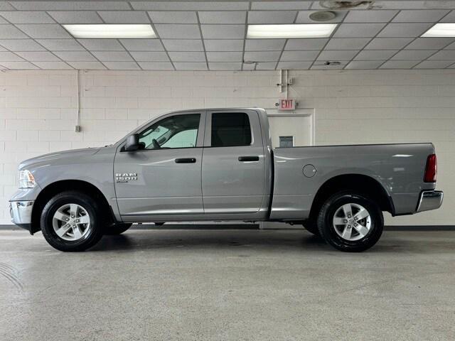 2024 RAM 1500 Classic SLT Quad Cab 4x4 64 Box