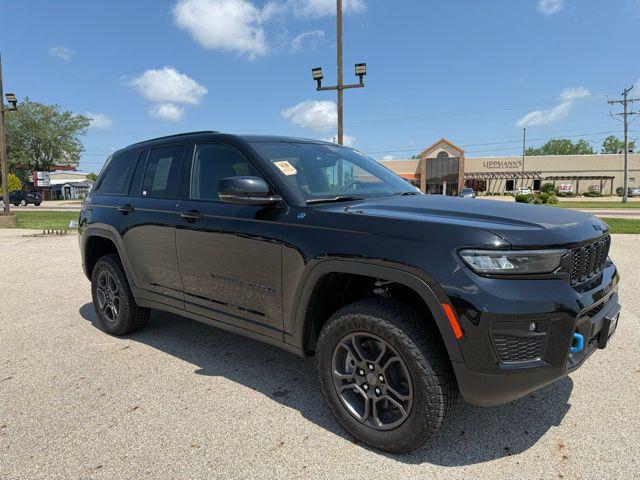 2024 Jeep Grand Cherokee 4xe Trailhawk