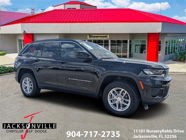 2025 Jeep Grand Cherokee GRAND CHEROKEE LAREDO X 4X2