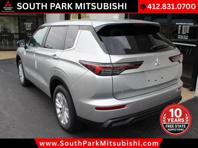 2025 Mitsubishi Outlander ES 2.5 S-AWC