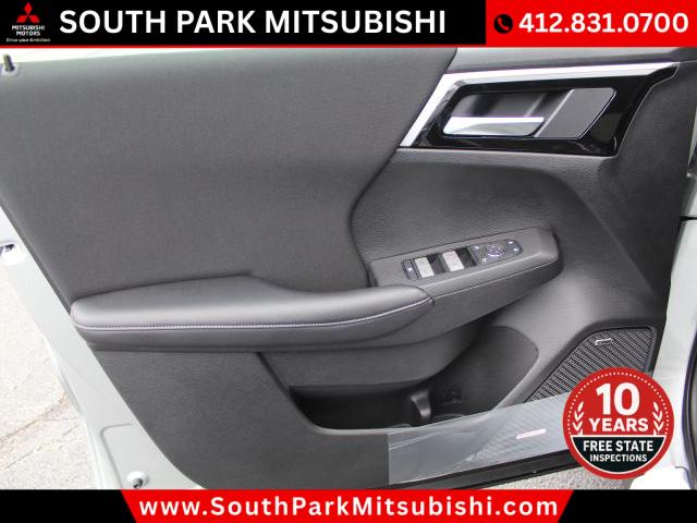 2025 Mitsubishi Outlander ES 2.5 S-AWC