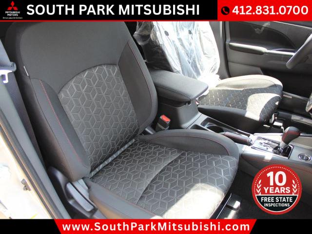 2025 Mitsubishi Outlander Sport 2.0 LE AWC