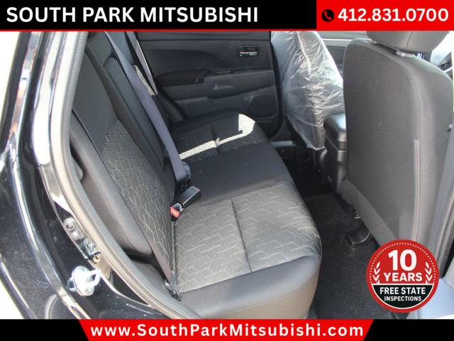 2025 Mitsubishi Outlander Sport 2.0 LE