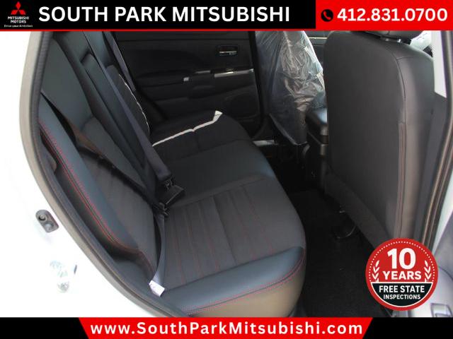 2025 Mitsubishi Outlander Sport 2.0 SE
