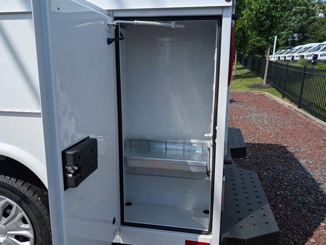 2025 Ford Transit Cutaway Base