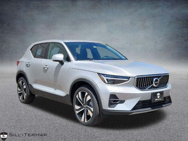 2025 Volvo XC40 B5 Ultra Bright Theme for sale in Broomfield, CO