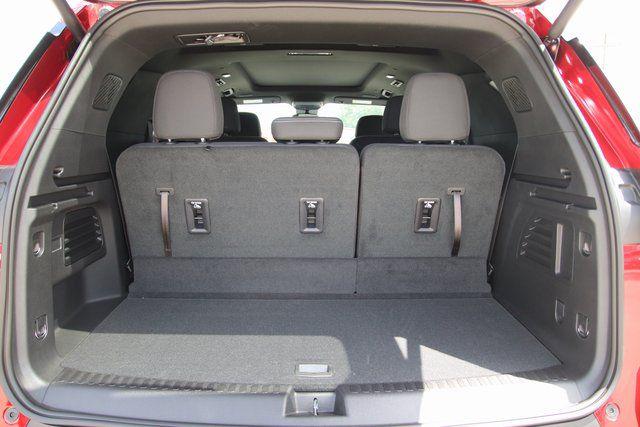 2025 Chevrolet Traverse FWD LT
