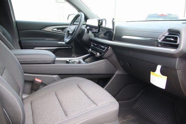 2025 Chevrolet Traverse FWD LT