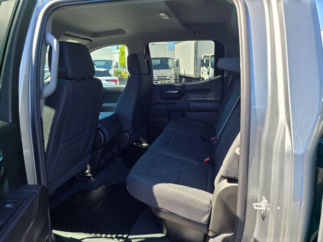 2025 Chevrolet Silverado 1500 4WD Crew Cab Short Bed Custom