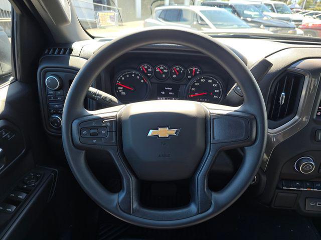 2025 Chevrolet Silverado 1500 4WD Crew Cab Short Bed Custom