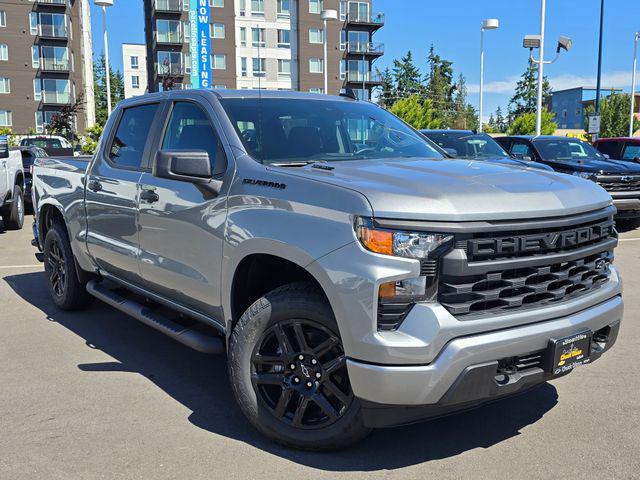 2025 Chevrolet Silverado 1500 4WD Crew Cab Short Bed Custom