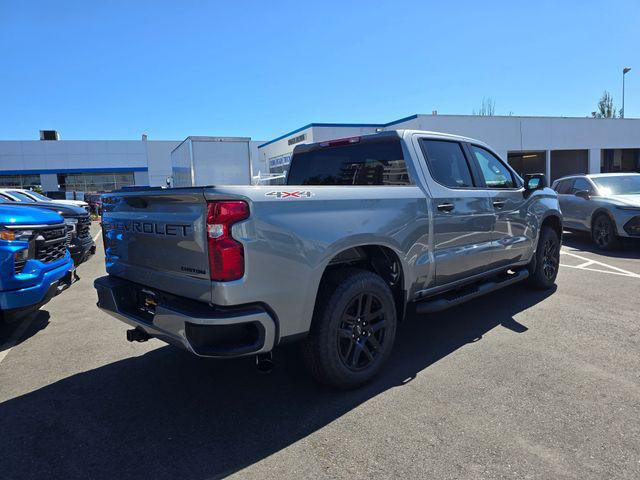 2025 Chevrolet Silverado 1500 4WD Crew Cab Short Bed Custom
