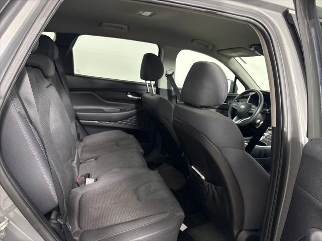 2022 Hyundai Santa Fe SE