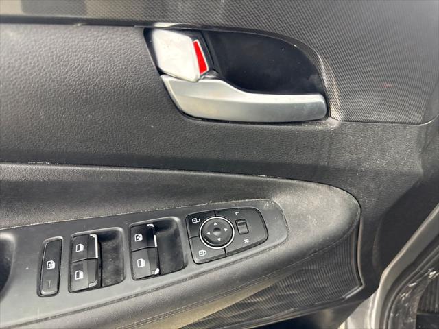 2022 Hyundai Santa Fe SE