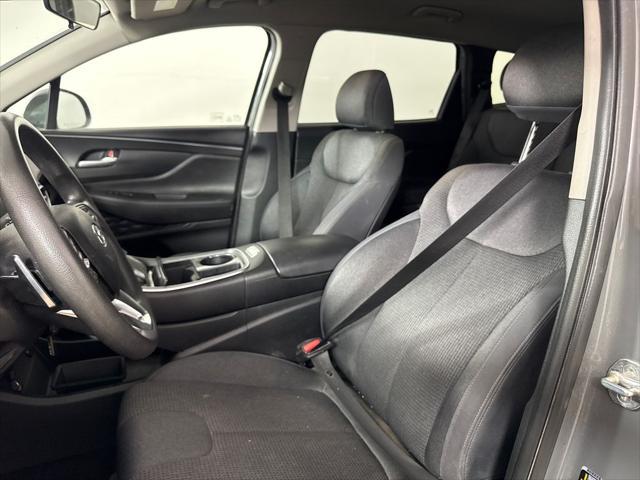 2022 Hyundai Santa Fe SE