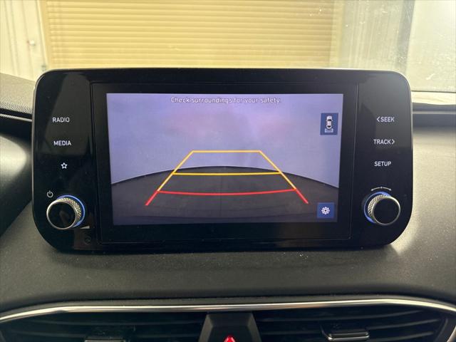 2022 Hyundai Santa Fe SE