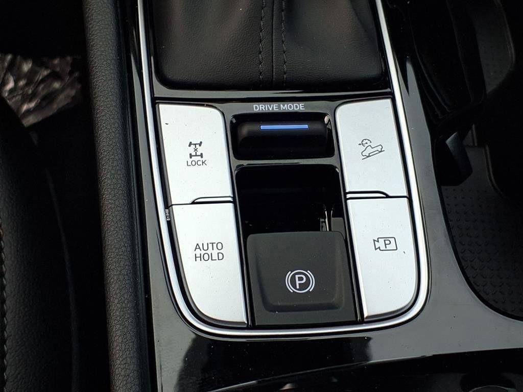 2025 Hyundai Santa Cruz XRT - Photo 17