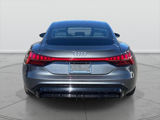 2022 Audi e-tron GT Prestige quattro